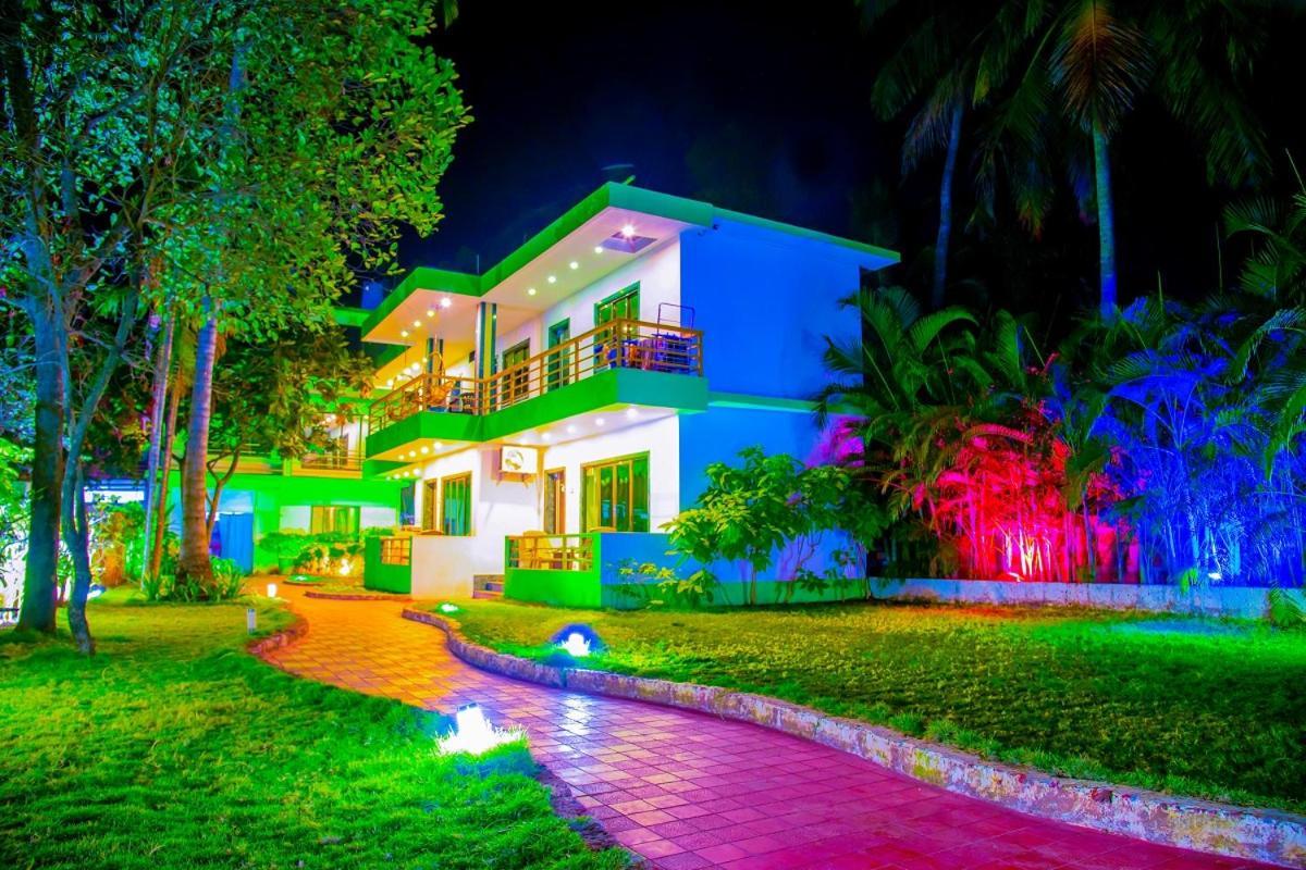 Kinara Resort Mālvan Εξωτερικό φωτογραφία