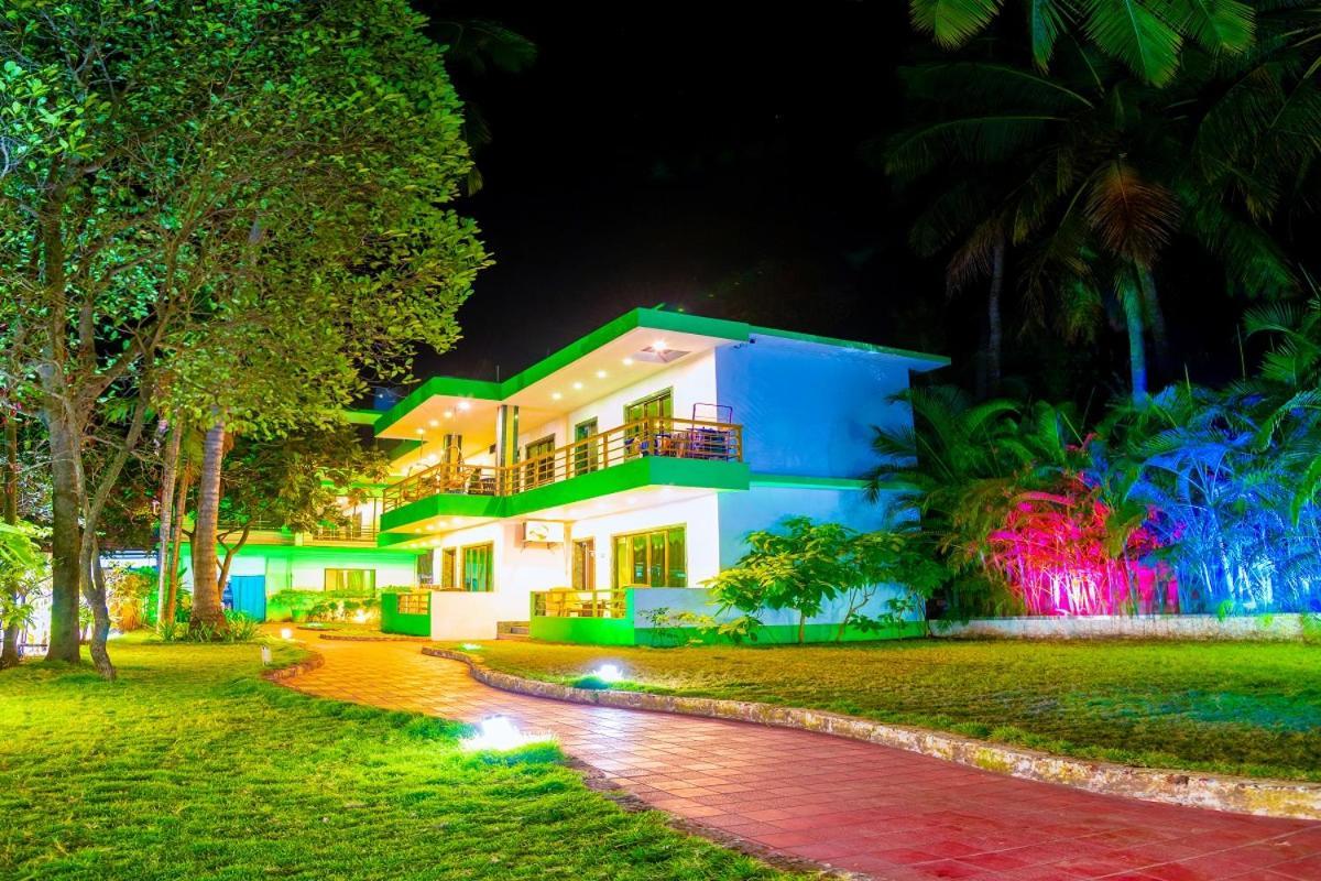Kinara Resort Mālvan Εξωτερικό φωτογραφία